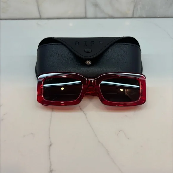 Diff Eyewear | Accessories | Diff Eyewear Red Glasses | Poshmark display picture 2